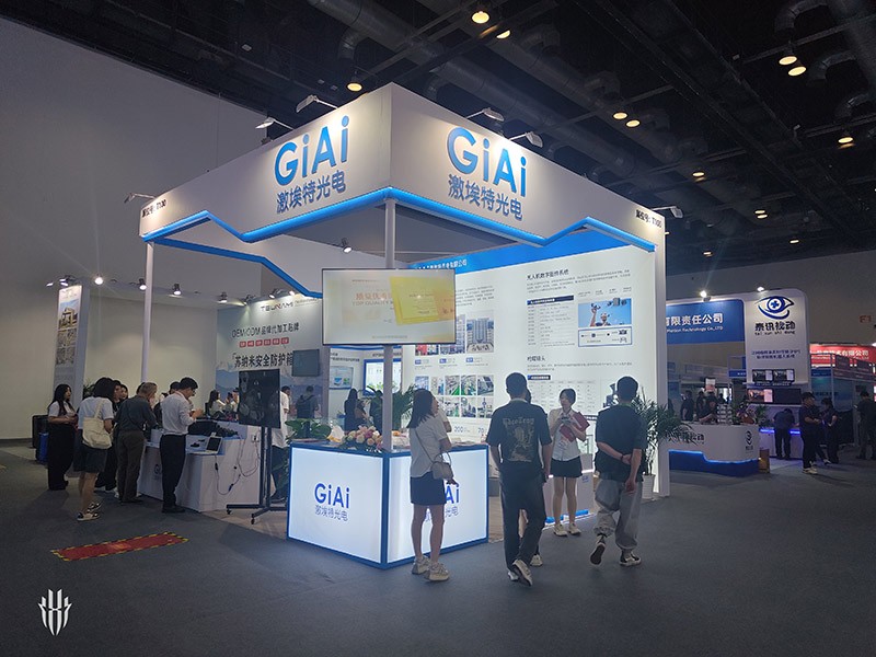 北京軍博會(huì)激埃特展區(qū) 北京軍博會(huì)激埃特展區(qū)