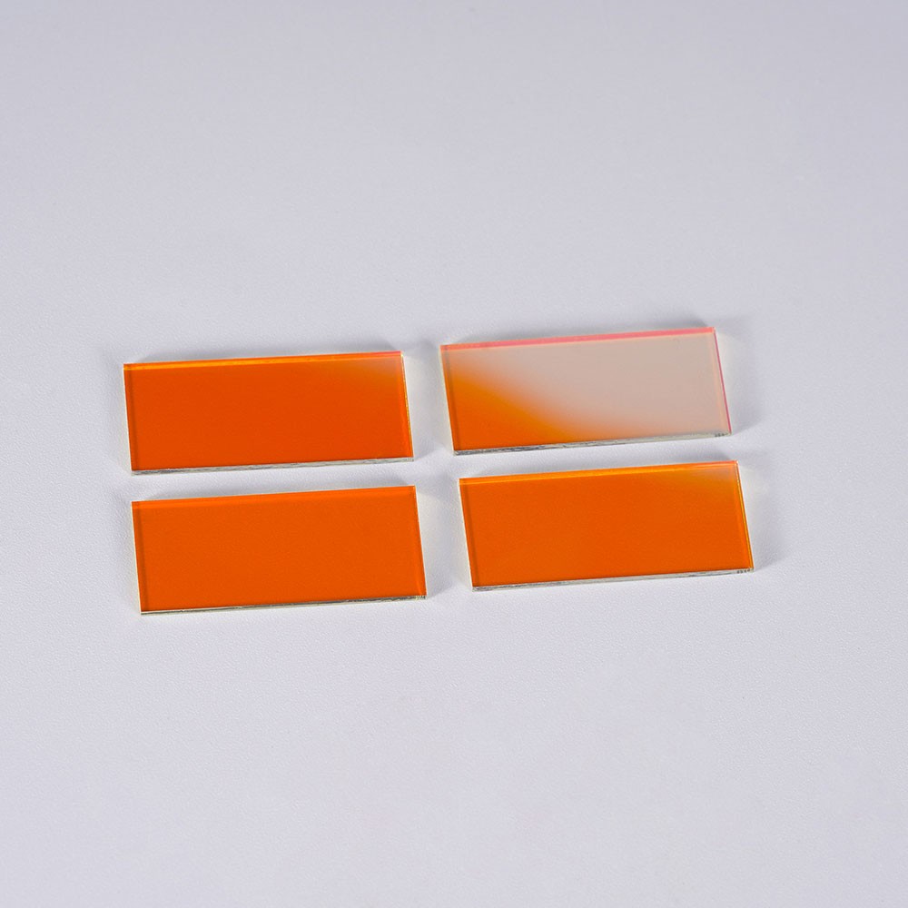 濾光片膜層與透過率是如何相互響應(yīng)的！